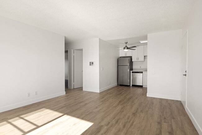 The Hills at Fashion Valley, San Diego, CA 92111 - photo 3