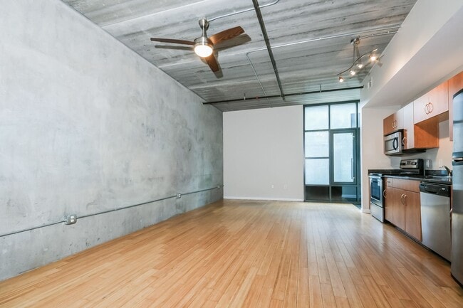 Bldg 100, Charleston, SC 29403 - photo 2