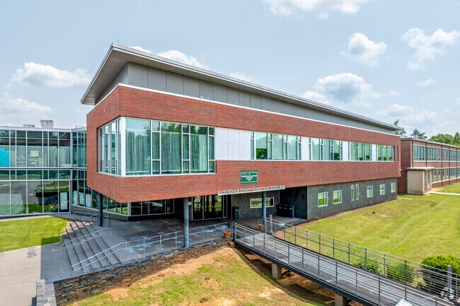 Buckingham County Elementary School  is rated a C-minus by Niche.com.