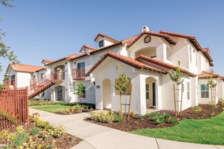 7355 N Willow Ave, Fresno, CA 93720