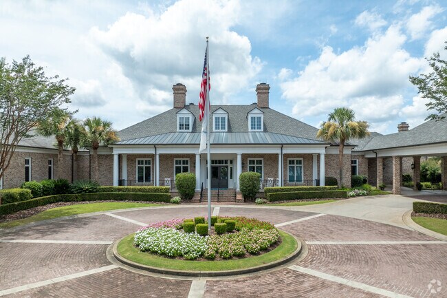 The Nicklaus Clubhouse at Colleton River Plantation is stunning and luxurious.