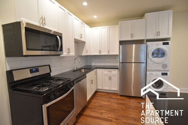 3232 N Clark St unit 2F, Chicago, IL 60657 - photo 5