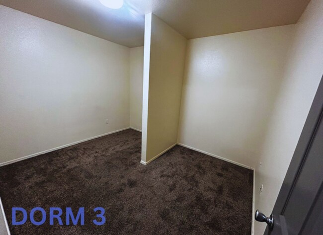 3333 W 8th St unit 3, Thatcher, AZ 85552 - photo 4