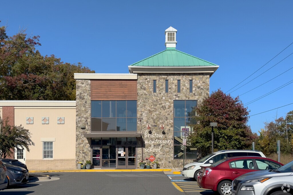 Bristow Montessori School offers private kindergarten for Bristow, Virginia families.