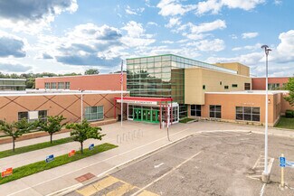 Crossroads Montessori