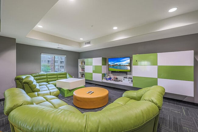 Toscana of Desert Ridge unit ID1342589P, Phoenix, AZ 85054 - photo 3