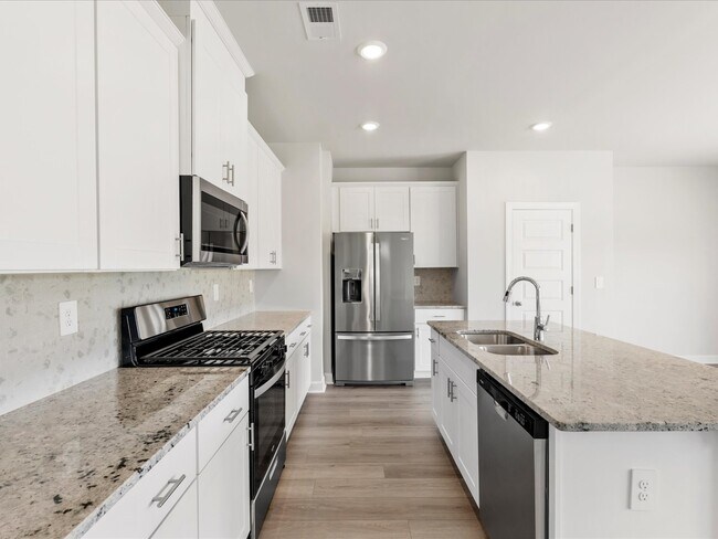 400 Shortleaf Ln, Pendleton, SC 29670 - photo 3