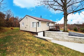 322 Hays Rd, Pittsburgh, PA 15241
