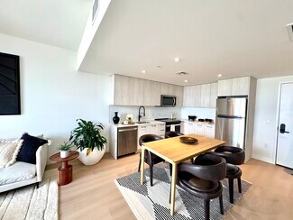 242 NW 32nd St Unit A10, Miami, FL 33127