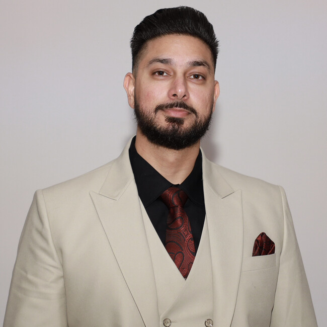Agent Photo