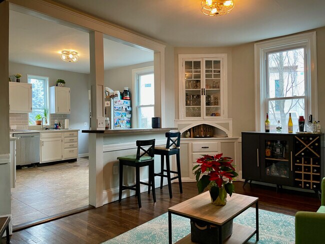 38 Highland Park Ave unit 2, Roxbury, MA 02119 - photo 5