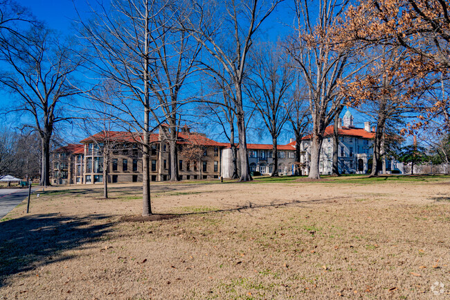 Durham, NC's North Carolina School of Science and Mathematics serves grades 11-12.