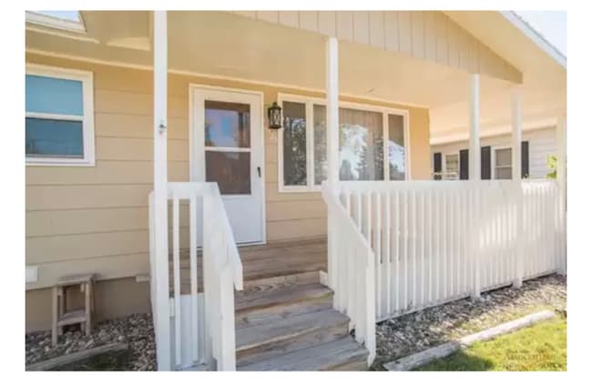 1020 N 7th St, Rapid City, SD 57701 - photo 2