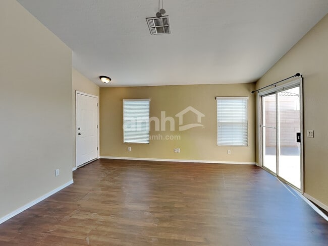 11967 W Granada Rd, Avondale, AZ 85392 - photo 5