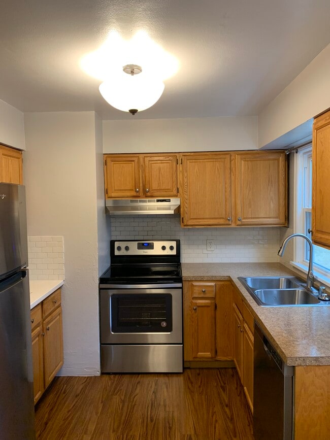 All new stainless steel appliances.