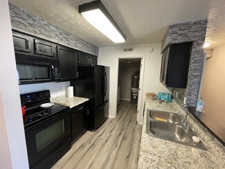 539 Aspen Glen Dr Unit 421, Cincinnati, OH 45244