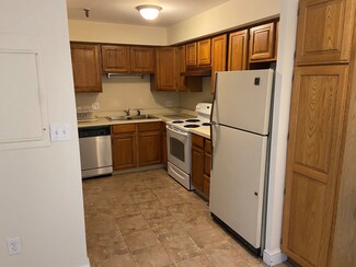 1383 Washington St Unit 3, Newton, MA 02465