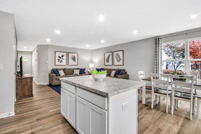 437 Quarry Creek Dr unit 36142100, Amherst, OH 44001 - photo 6