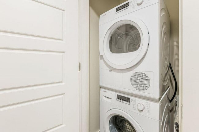 201 Magazine St unit ID1251941P, New Orleans, LA 70130 - photo 7