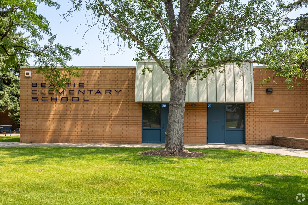 Beattie Elementary has a classic mid-century design.
