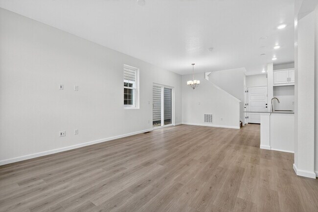 14877 Arbor Blvd W, Thornton, CO 80602 - photo 6