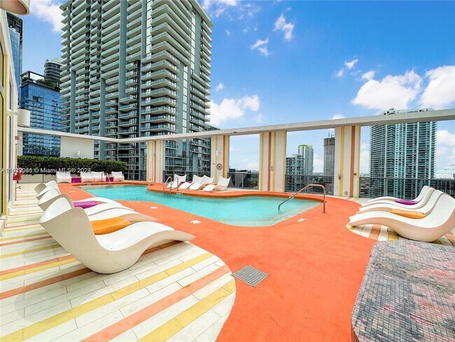 Brickell On The River unit 2207, Miami, FL 33131 - photo 5