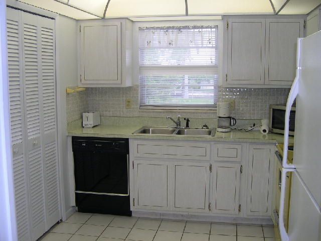 1714 Bikini Ct, Cape Coral, FL 33904 - photo 7