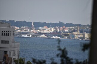 95 Sherman Ave Unit Apartment with a View, Staten Island, NY 10301