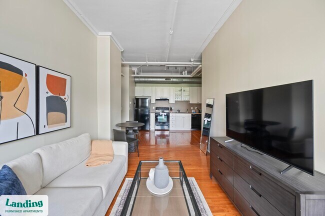 211 Union St unit 306.1406733, Nashville, TN 37201 - photo 2