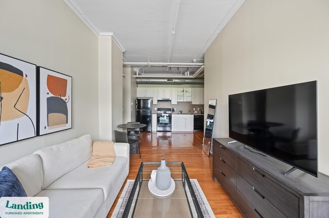 211 Union St unit 306, Nashville, TN 37201 - photo 2