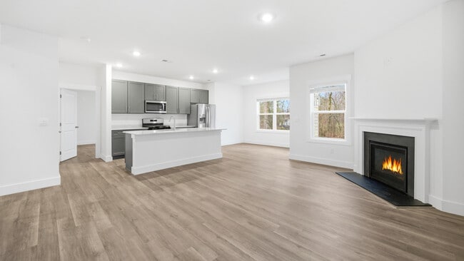 321 Cookie Loop, Johnson City, TN 37615 - photo 6