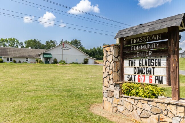 Brasstown  Community Center offers art classes and summer concerts for you to enjoy.