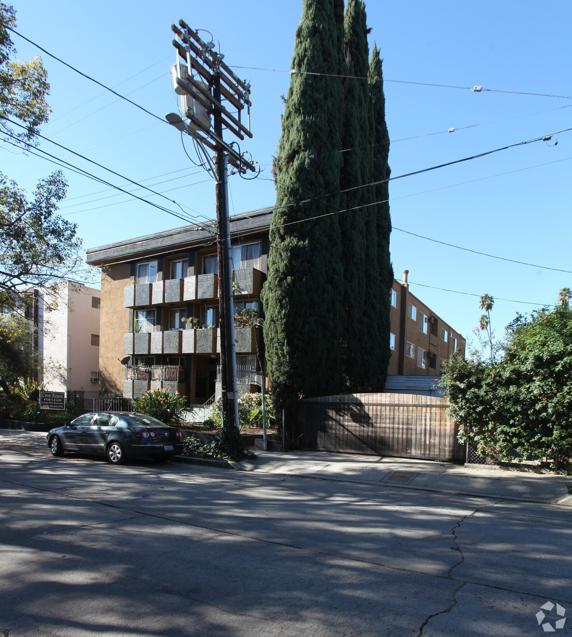 2065 Rodney Drive, Los Angeles, CA 90027 - photo 1