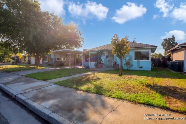 1331 W Yale Ave, Fresno, CA 93705 - photo 3