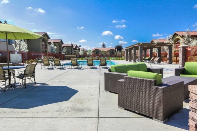 The Village at Henderson, Porterville, CA 93257 - photo 7