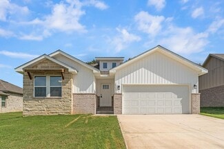 3507 N Wiley Dr, Siloam Springs, AR 72761
