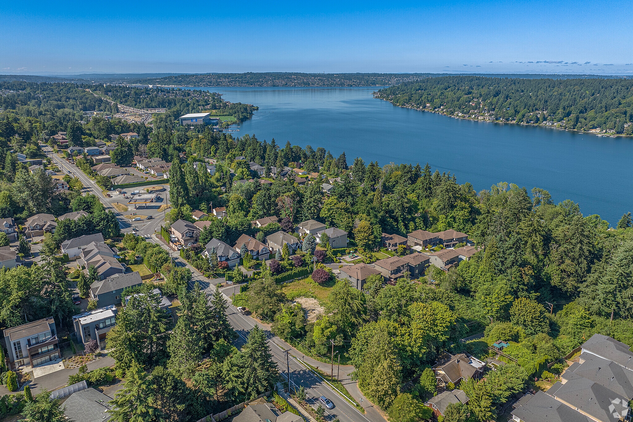 Homes in Newport are ideally situated next to Lake Washington.
