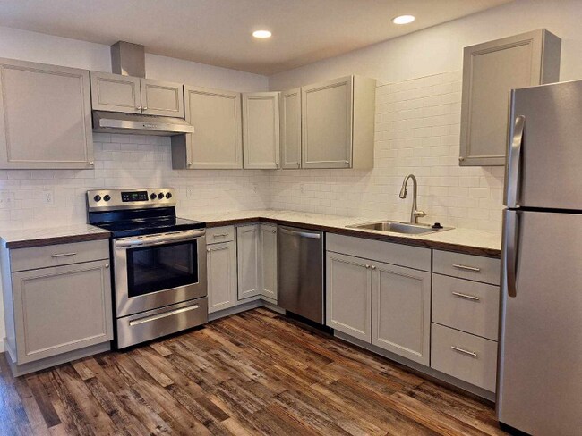 709 S Oak St unit 2, Townsend, MT 59644 - photo 5