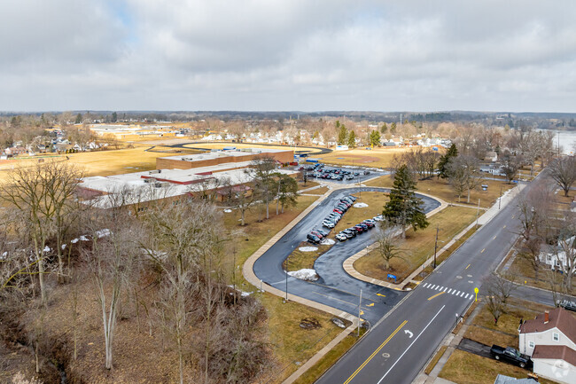 A looping drive makes pickups and drop-offs at Springbrook Middle School easy.