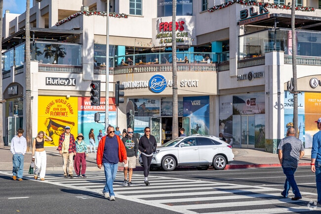The shops on Pacific Coast Highway has plenty of name brand gear.