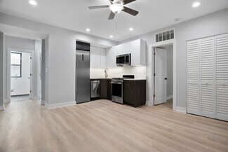 1552 W Juneway Terrace, Chicago, IL 60626