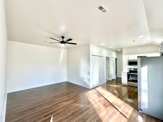 1940 W Cadmus Rd Unit 102, Adrian, MI 49221