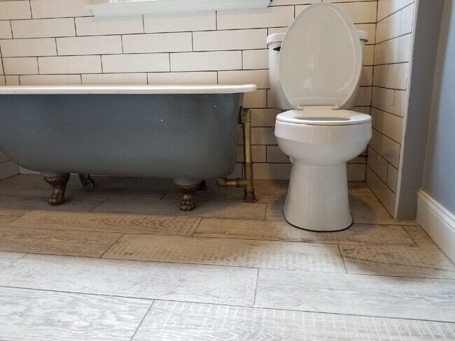 847 York St unit Apartment 2, Newport, KY 41071 - photo 5