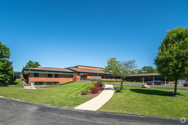 Oak Crest School is a good school for parents to send their kids.