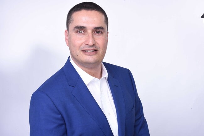 Agent Photo