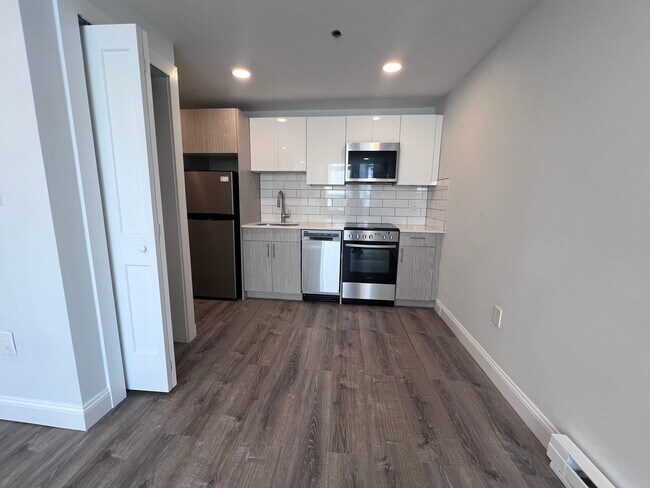 125 Park Dr unit 2, Boston, MA 02215 - photo 5