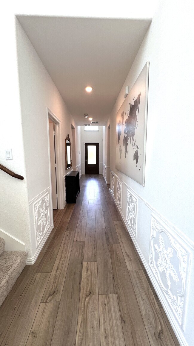 5334 Riverwalk Pkwy, Garland, TX 75040 - photo 3