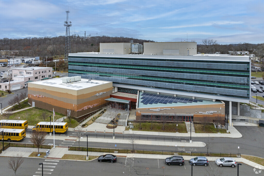 The Engineering & Science University Magnet School at 500 Boston Post Road in West Haven, CT.
