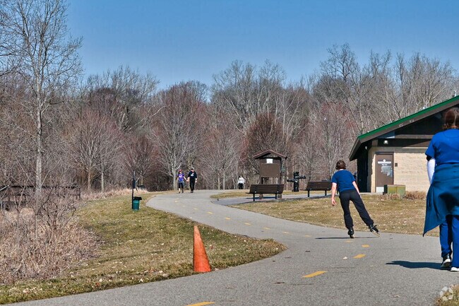 Hawk Island County Park has wonderful paved walkways, perfect for inline skating and bicycling.