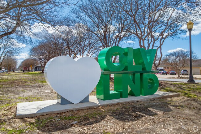 Cleveland is one of two county seats in Bolivar County, along with Rosedale.